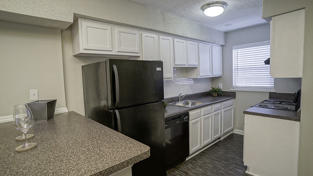 Diamond Springs Apartments Virginia Beach, VA Home